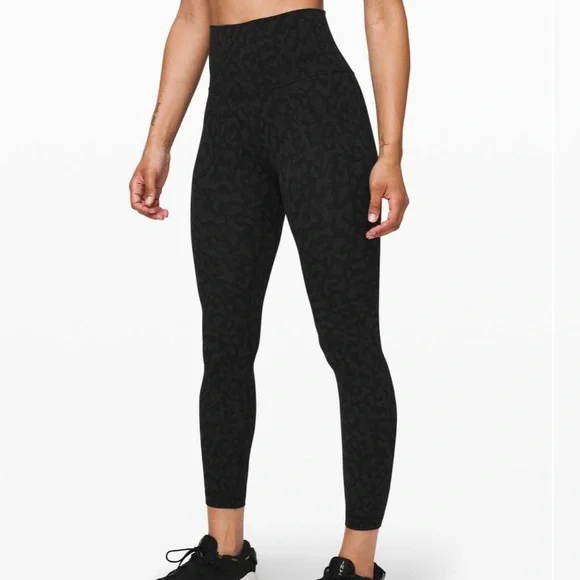 Lululemon Align Pant II 25"
Formation Camo Deep Coal Multi - Picture 4 of 7